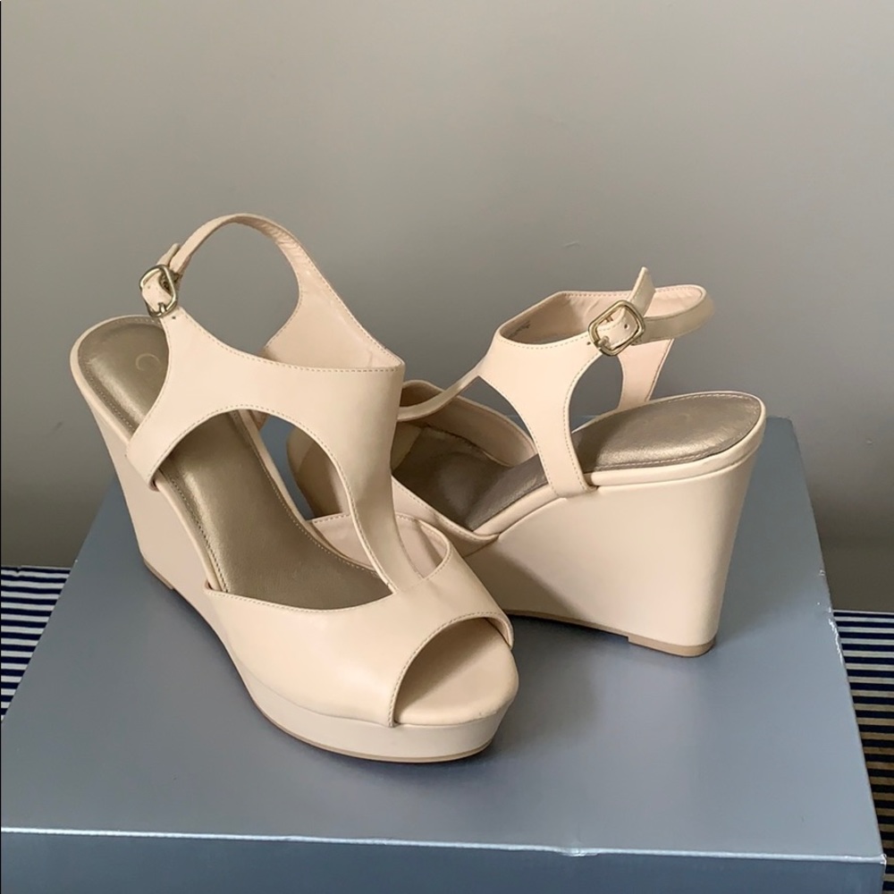 Sandal